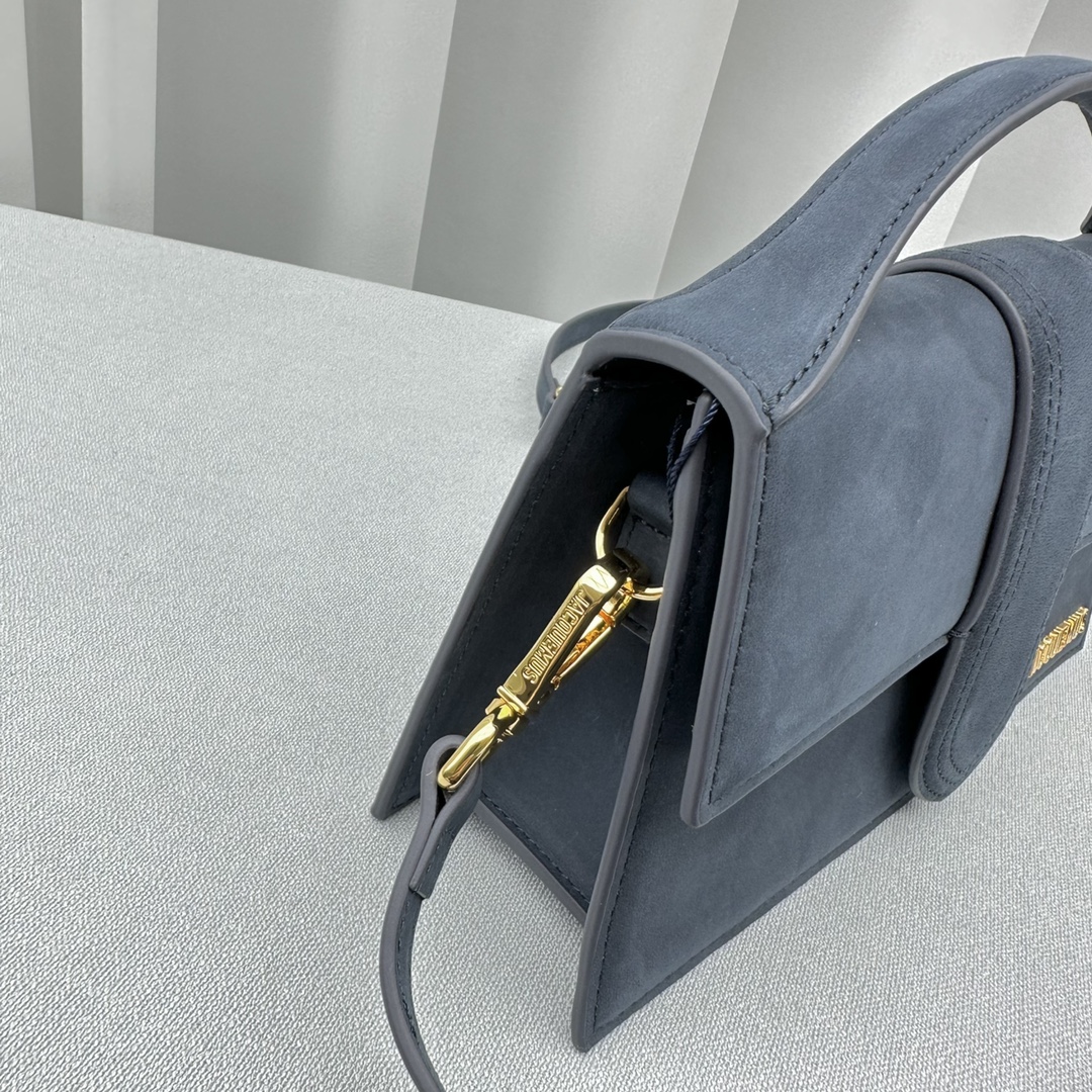 Jacquemus Satchel Bags